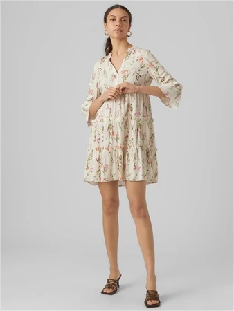 Veromoda Birch/Mila Easy Short Floral Dress 3 Veromoda Birch/Mila Easy Short Floral Dress - Image 3