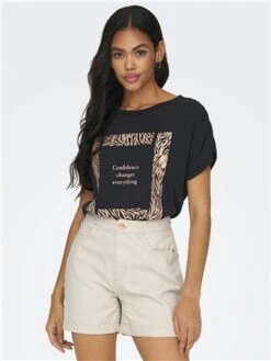 Only Ecru/Cream Vega Shorts